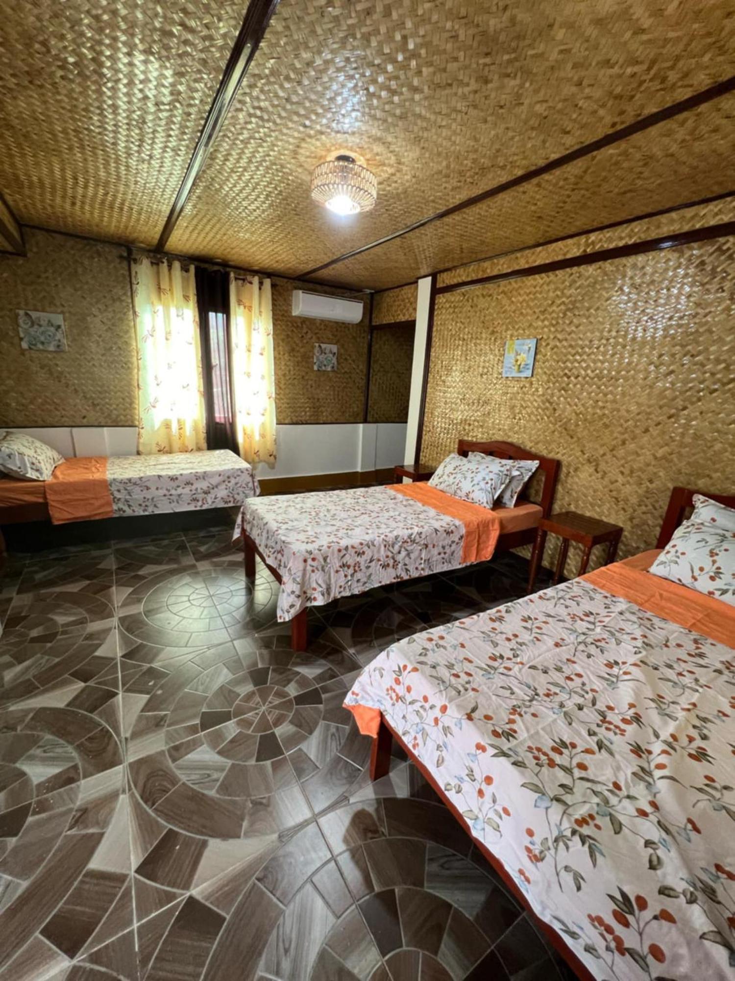 Princesa Michaella Hostel Itaytay Exterior foto